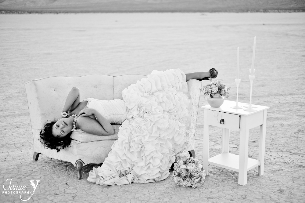 seductive picture of bride in desert in las vegas