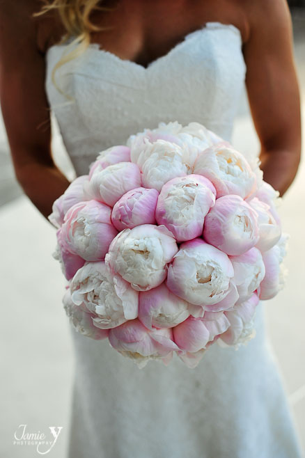 pink and white peony bouquet