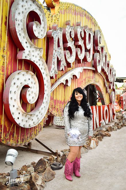 neon-museum-wedding-4