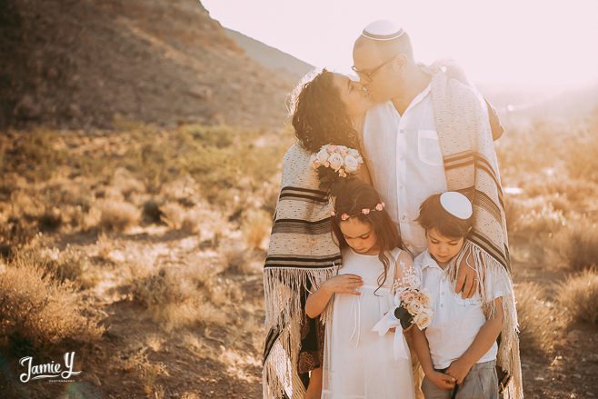 Desert Elopement Photography Nevada | Landon & Sharon