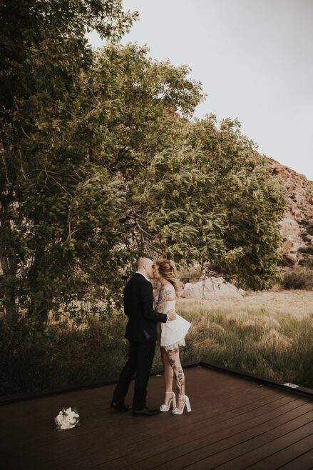 red rock canyon elopement