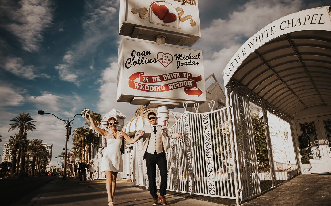 Little White Chapel Elvis Wedding: Abbie & Craig’s Vegas Elopement