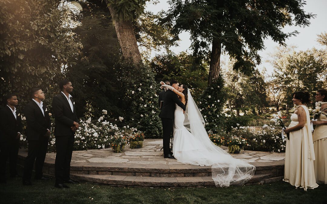 Oregon Wedding Photographer: Taylor & Brian’s Full-Circle Wedding Day
